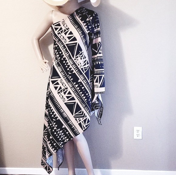 NWT Aztec Asymmetrical Dress - Picture 7 of 16